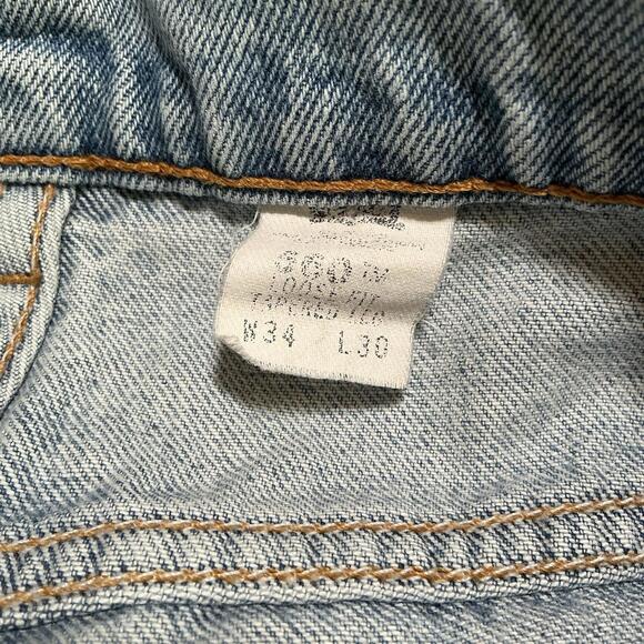VINTAGE Levi’s 560 Jeans Red Tab 34x30 Light Wash USED SHIPS ASAP - Picture 6 of 9
